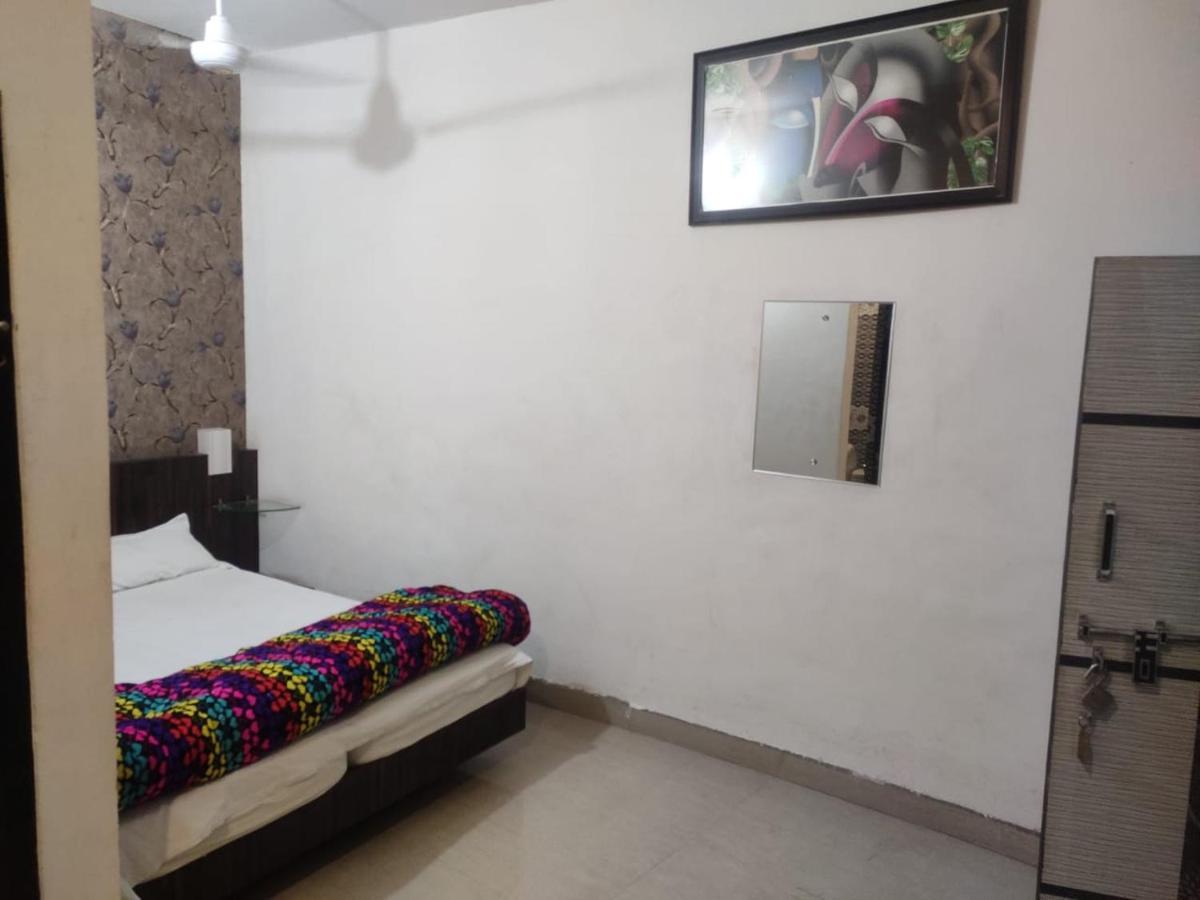 Hotel Nirvana Rooftop Pushkar Esterno foto