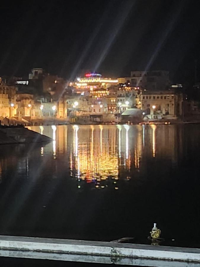 Hotel Nirvana Rooftop Pushkar Esterno foto